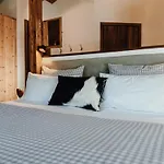 Nordic Mit Privatem Whirlpool Und Sauna