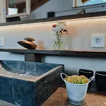 Nordic Mit Privatem Whirlpool Und Sauna Шале