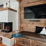 Nordic Mit Privatem Whirlpool Und Sauna Шале