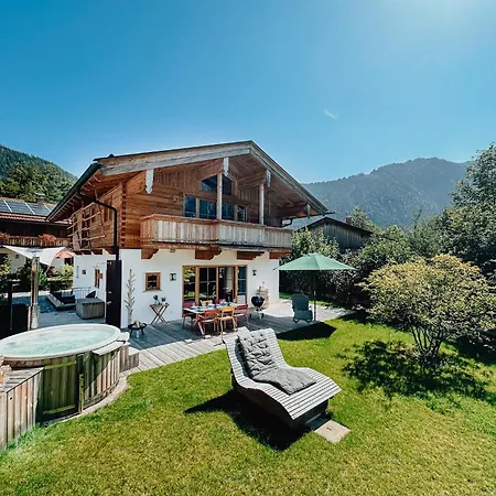 Chalet Nordic Mit Privatem Whirlpool Und Sauna